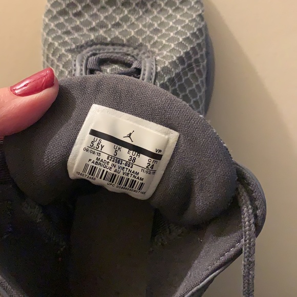 Nike Air Jordan’s - Picture 3 of 4